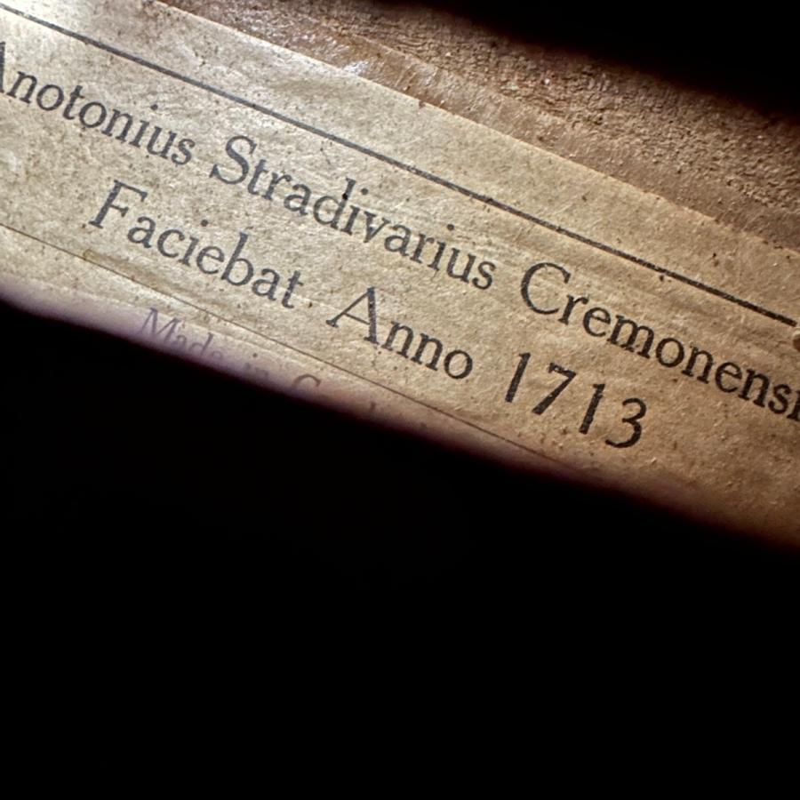 弦楽器 Antonius Stradiuarius Cremonenfis 1713 Antonius Stradiuarius Cremonensis Faciebat Anno 17 37 - Used