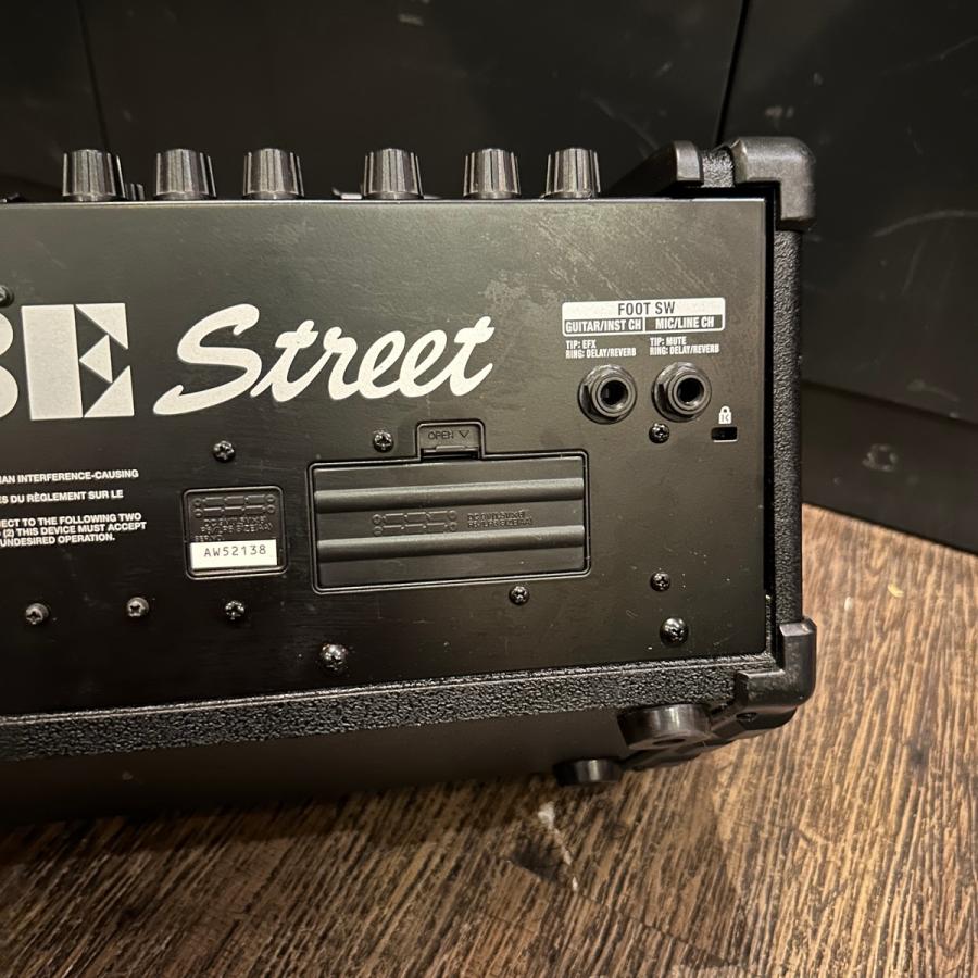 ローランド Roland Cube Street Amplifier ストリートアンプ ローランド Roland Cube Street Amplifier ストリートアンプ