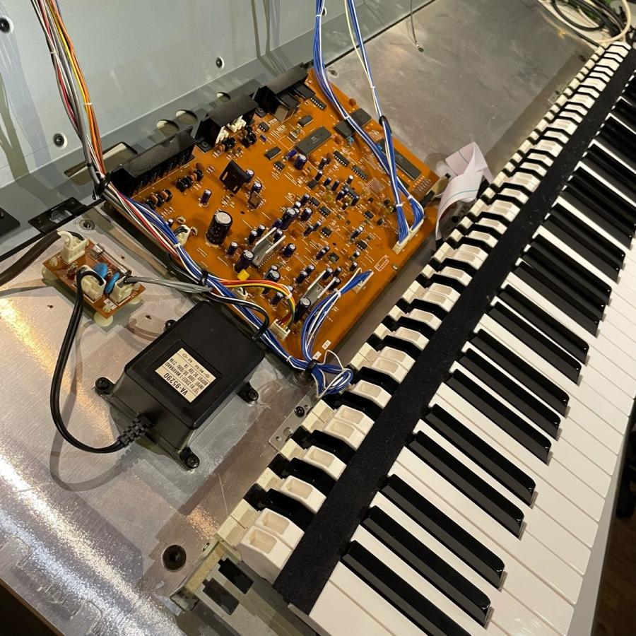 YAMAHA CLP-20 Clavinova Keyboard ヤマハ 電子ピアノ YAMAHA CLP-20 Clavinova Keyboard ヤマハ 電子ピアノ