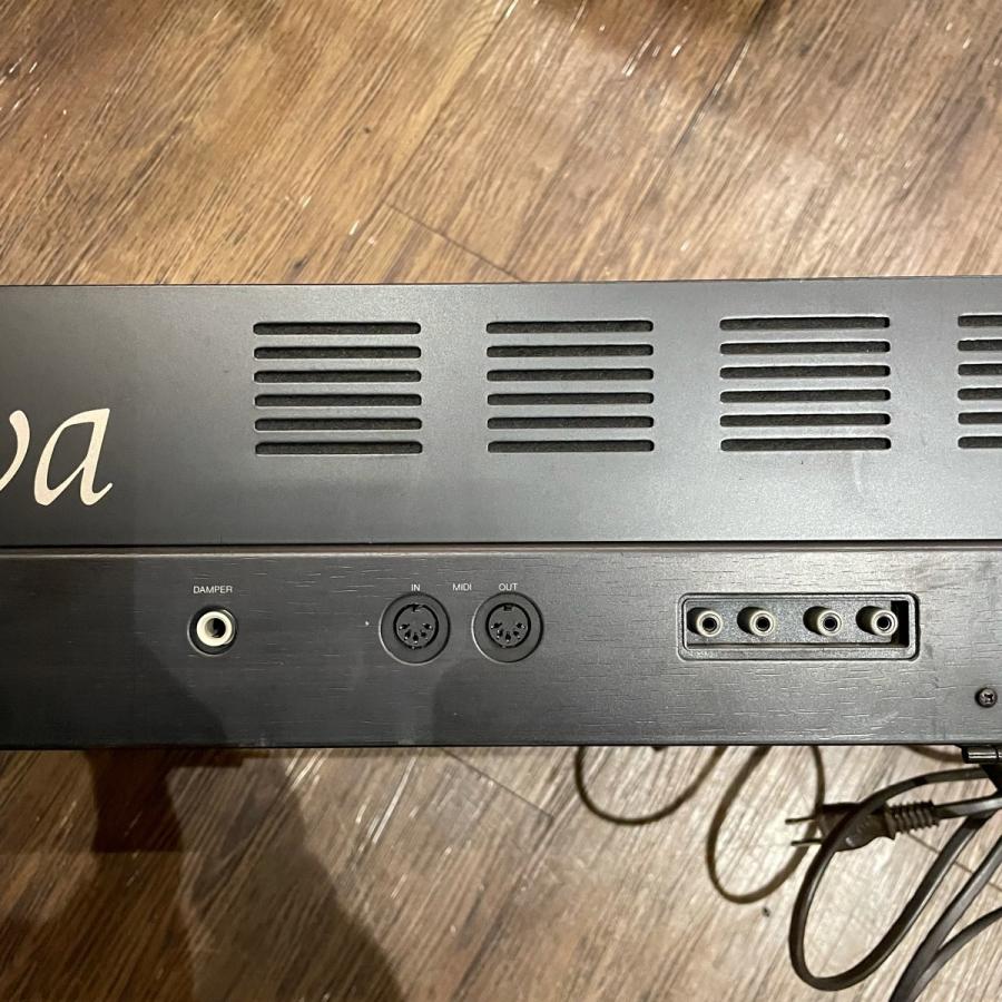 YAMAHA Clavinova CLP-100 ヤマハ クラビノーバ ピアノ YAMAHA Yamaha Clavinova CLP-100 クラビノーバ ヤマハ 電子