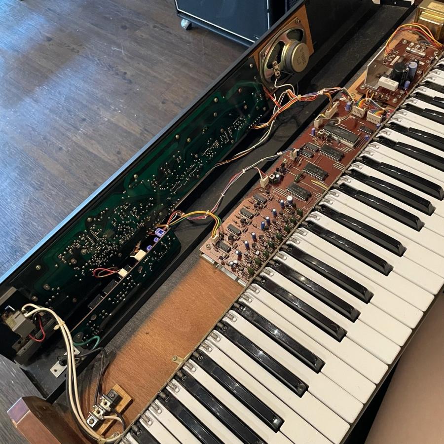 ローランド Roland EP-09 Electric Piano 09 キーボード -f470 ローランド Roland EP-09 Electric Piano 09 キーボード -f470