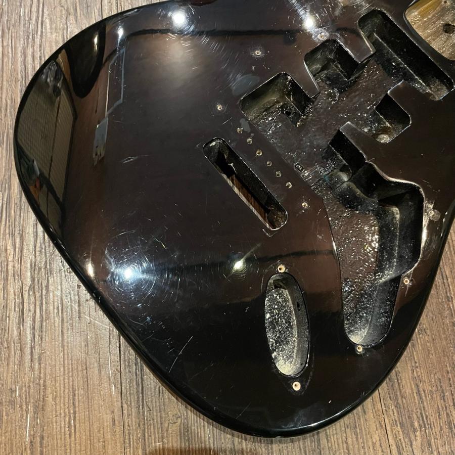 メーカー不明 Stratocaster Type エレキギター ボディ -GrunSound-f477