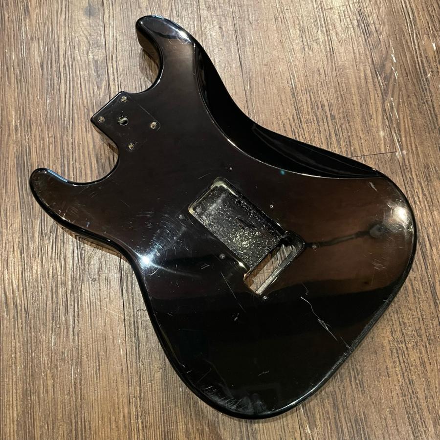 メーカー不明 Stratocaster Type エレキギター ボディ -GrunSound-f477