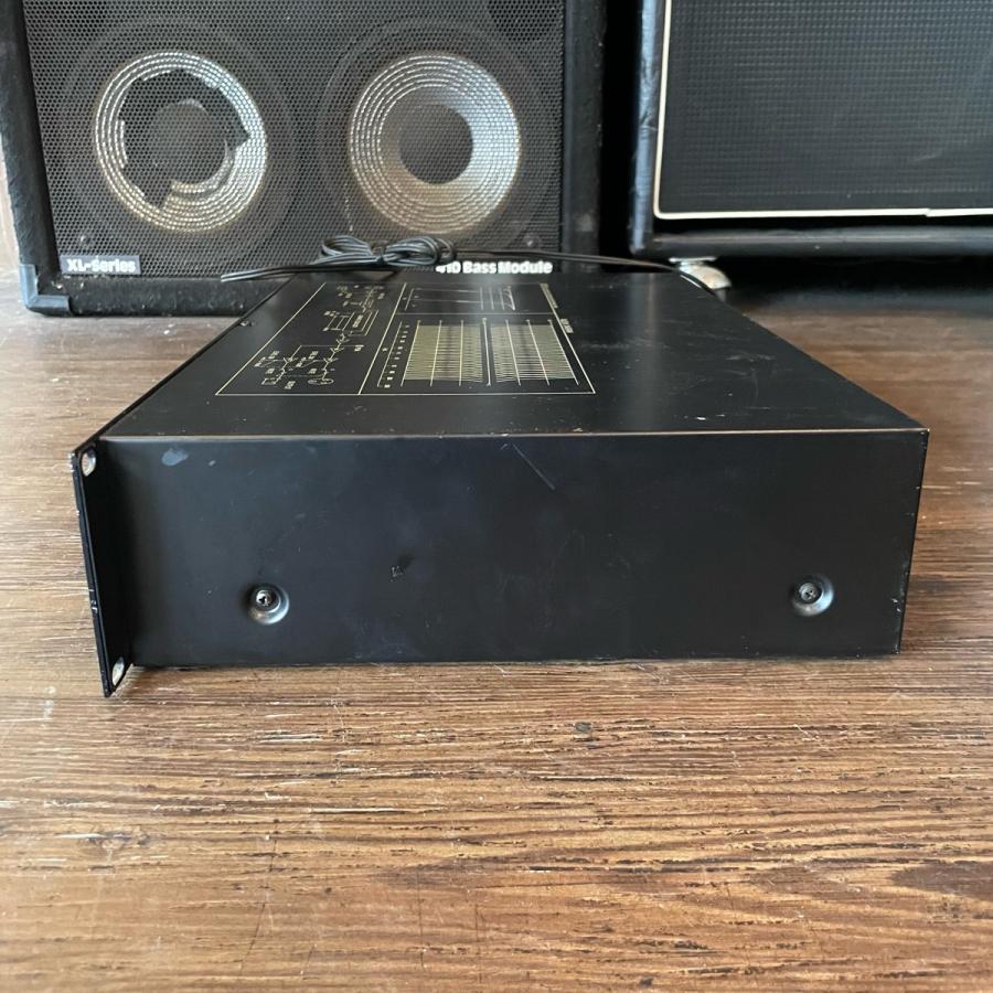 YAMAHA Yamaha Q2031 Graphic Equalizer グラフィック YAMAHA Yamaha Q2031 Graphic Equalizer グラフィック