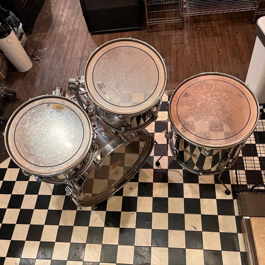 商談中　Pearl ドラムセット シルバー 鏡面仕上げ CX-300 スローン付き パール 札幌市 清田区 平岡 王道×革新”で生まれ変わるパール・ドラムスの最高峰！ Pearl HIGH-END