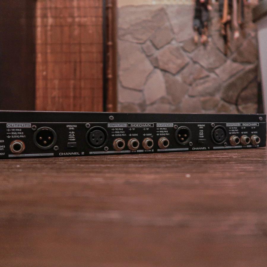 BEHRINGER べリンガー MDX2200 コンプレッサー Behringer