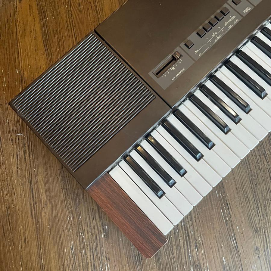 YAMAHA Yamaha PF10 Electric Piano ヤマハ 電子ピアノ ジャンク YAMAHA Yamaha PF10 Electric Piano ヤマハ 電子ピアノ ジャンク