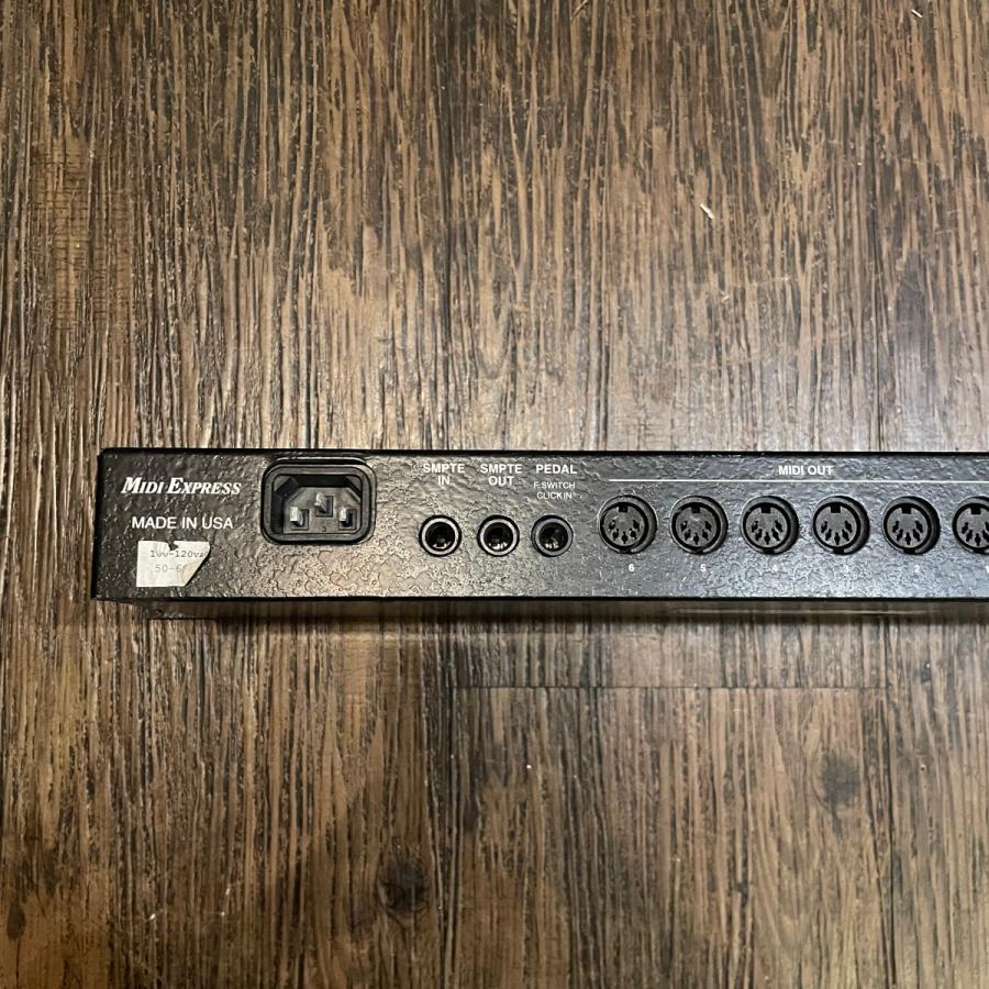 MOTU MIDI Express mark of the unicorn MIDIインターフェイス