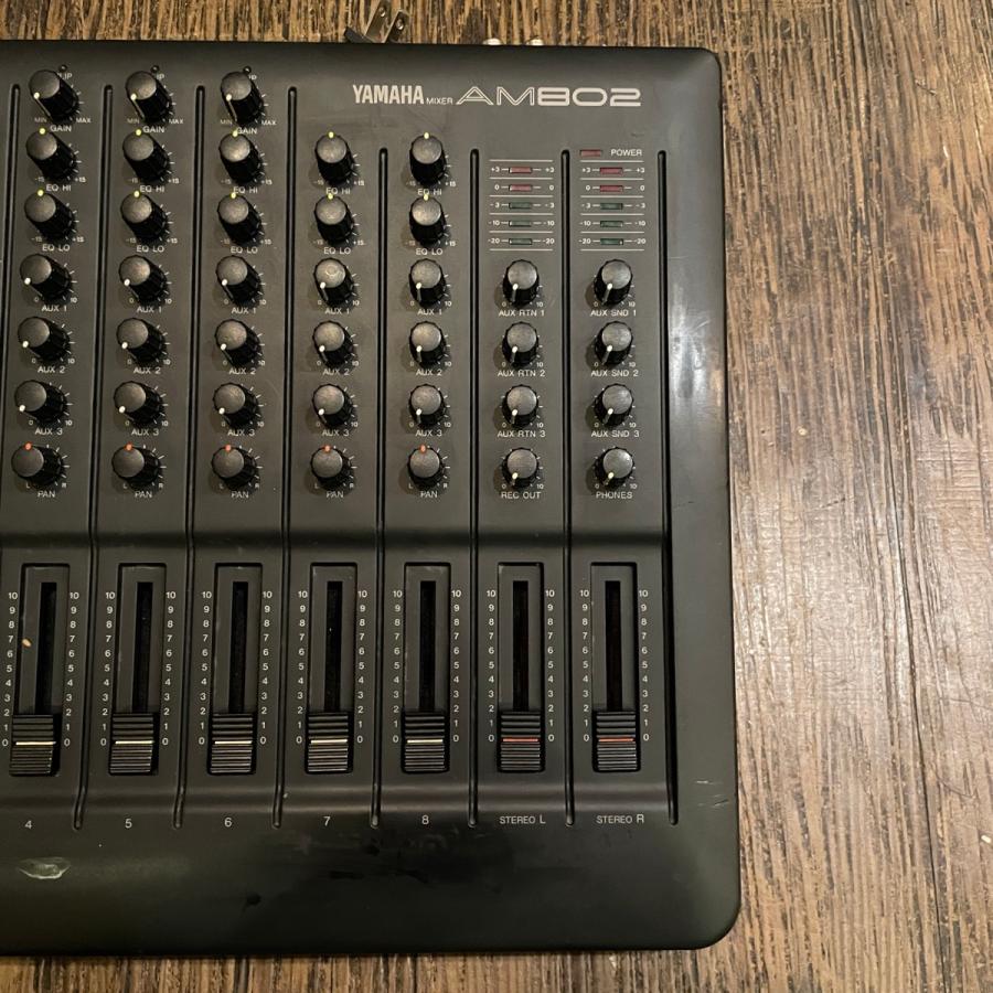 YAMAHA AM802 アナログミキサー YAMAHA AM802 line mixer 8-2 PA system digital signal