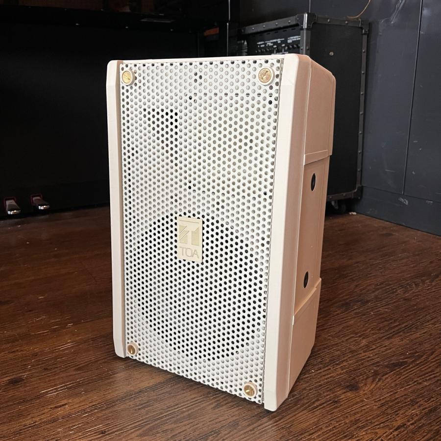 TOA F-1300W スピーカー 2台セット 金具付き f08wm_01.jpg