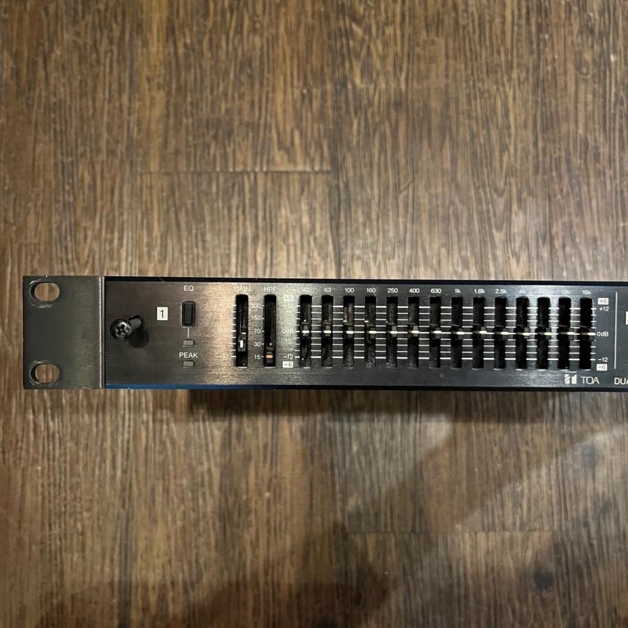 TOA E-232 Graphic Equalizer グラフィックイコライザー 現状品