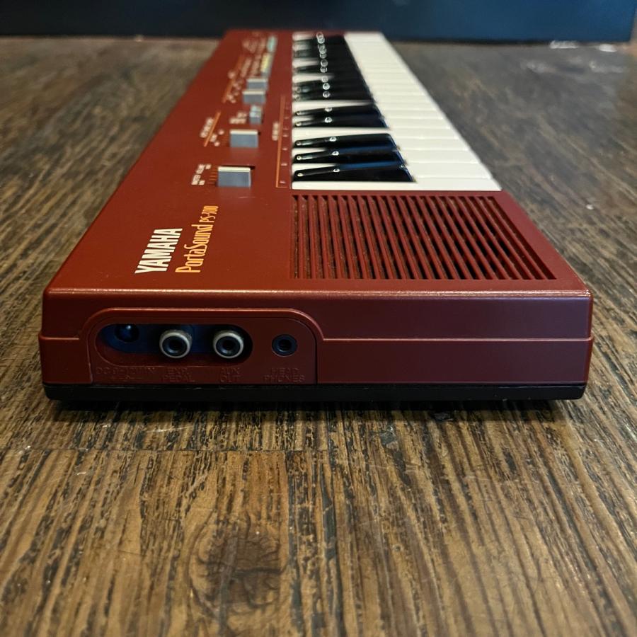YAMAHA Ymaha PS-300 Keyboard ヤマハ キーボード - m588 YAMAHA Ymaha PS-300 Keyboard ヤマハ キーボード - m588
