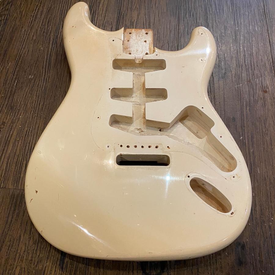 Greco ストラトキャスター 【ボディ・ネックのみ】 Greco（グレコ） Greco Guitar Body ストラトシェイプ エレキギター