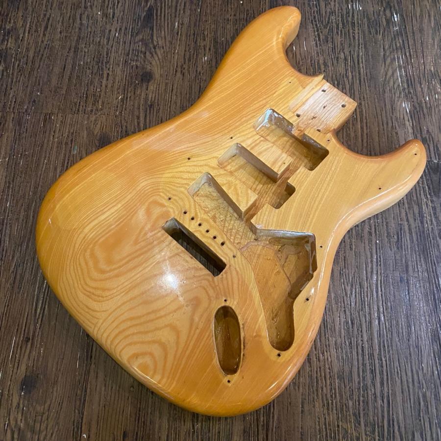 Yamaha SR-500 Electric Guitar Body ヤマハ ストラトキャスタータイプ