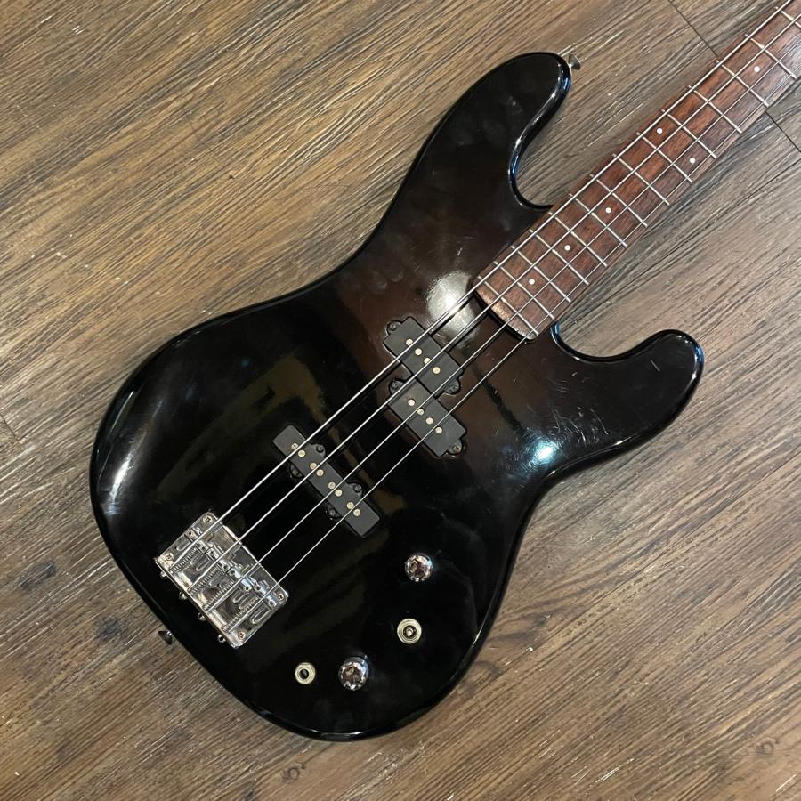 Aria Proll Mad Axe by proII Electric Bass マッドアックス