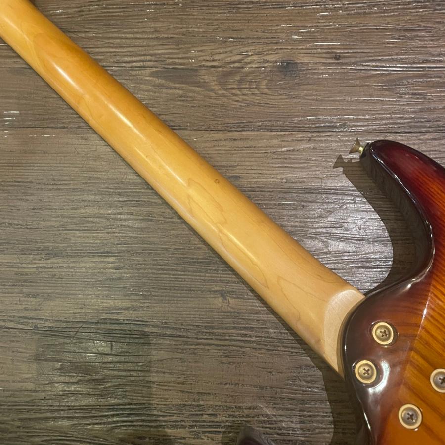 ARIA（アリア） Aria Pro II Magna series Electric Guitar -p702