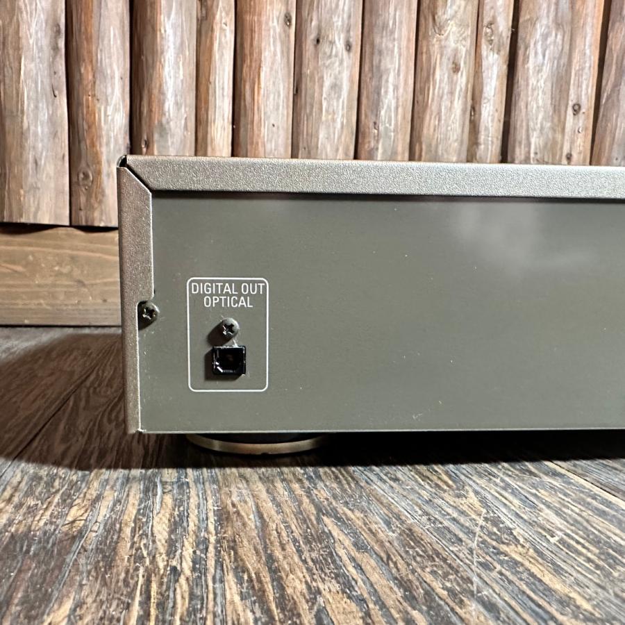 DENON（デノン） Denon DCD-755II CDプレーヤー 動作確認済み -r266