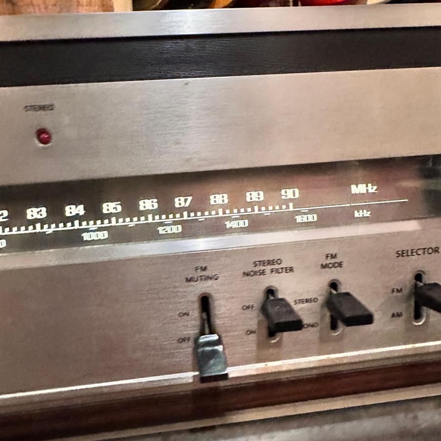 ONKYO（オンキヨー） Onkyo Integra T-466NII AM-FM Stereo Tuner Wood