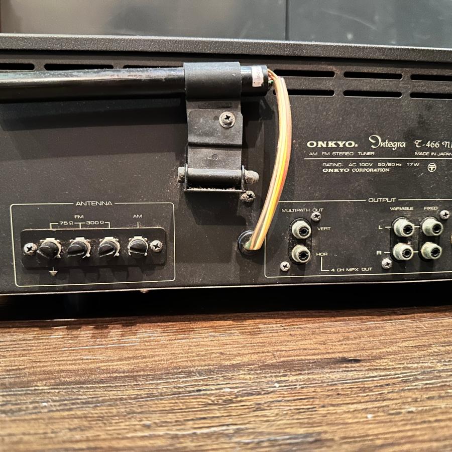 ONKYO（オンキヨー） Onkyo Integra T-466NII AM-FM Stereo Tuner Wood