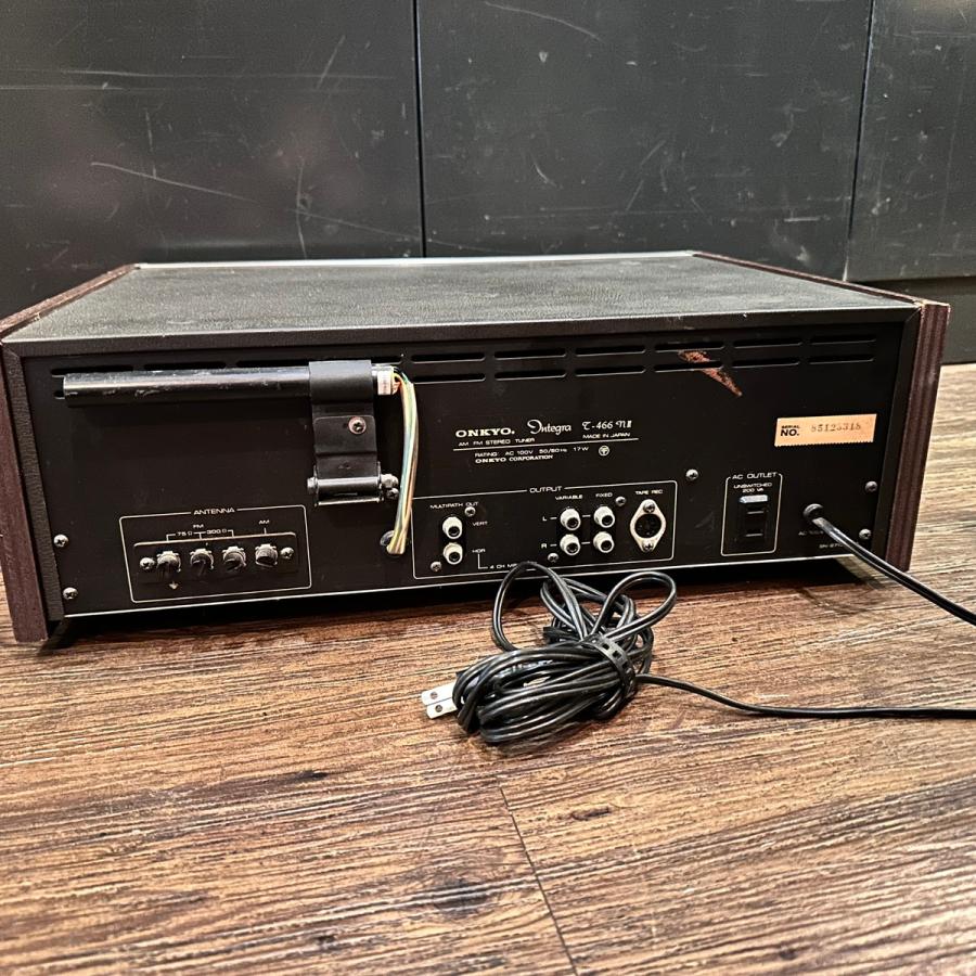 ONKYO（オンキヨー） Onkyo Integra T-466NII AM-FM Stereo Tuner Wood