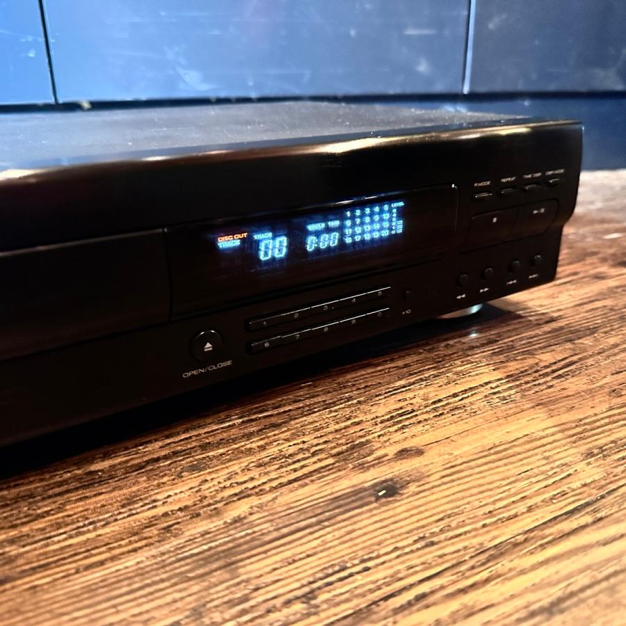 ケンウッド Kenwood DP-3040 Compact Disc Player CDプレーヤー 18bit