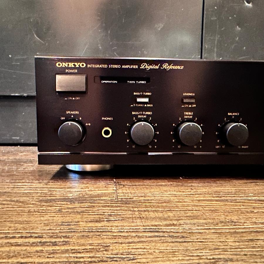 ONKYO（オンキヨー） Onkyo A-812XG 1989年製 MM/MC対応 Twin Turbo