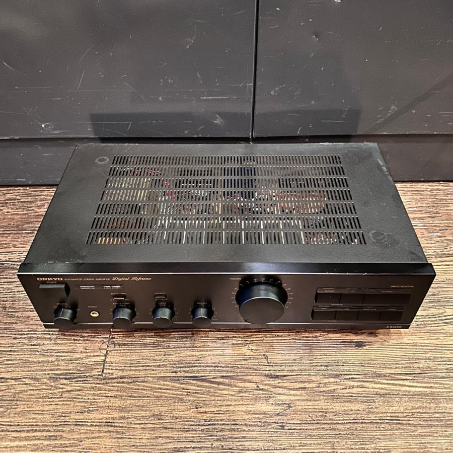 ONKYO（オンキヨー） Onkyo A-812XG 1989年製 MM/MC対応 Twin Turbo