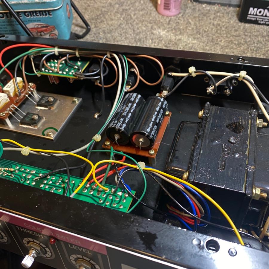 GUYATONE ギターアンプ　bass45 Guyatone BASS 45 グヤトーン ベースアンプ -GRUN SOUND-w528