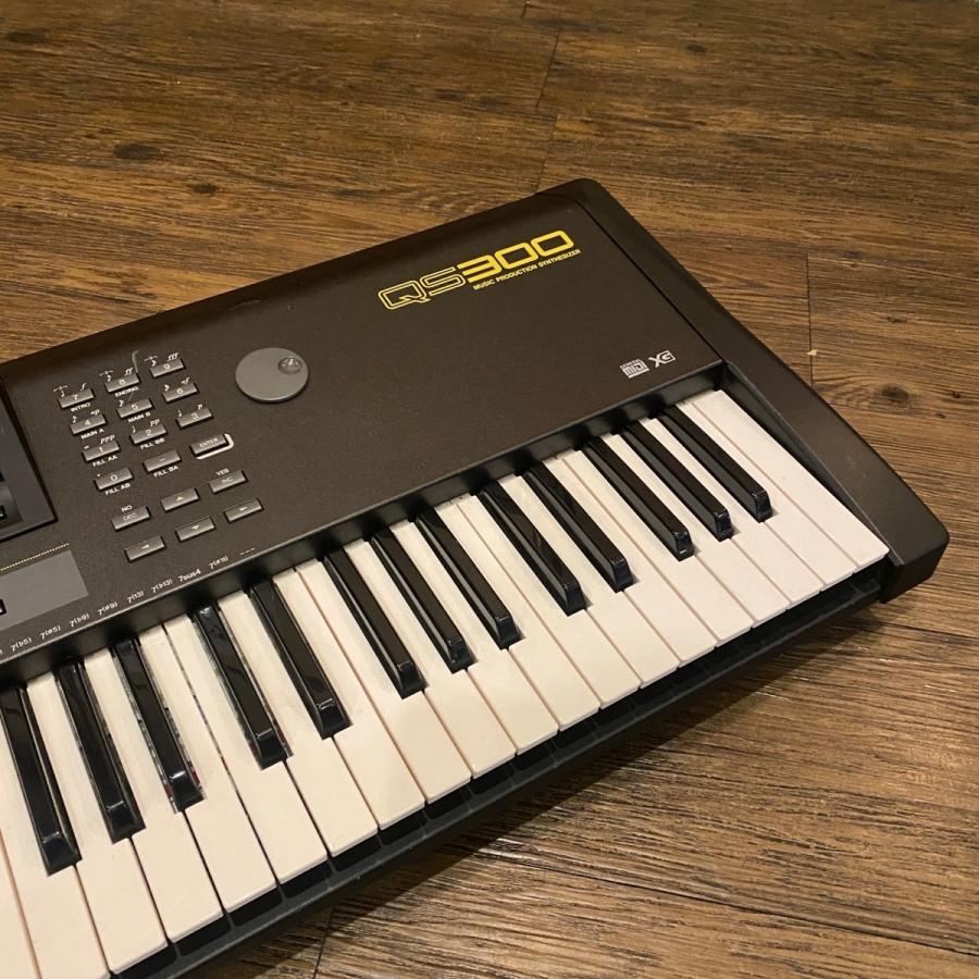 Лексус qs 300