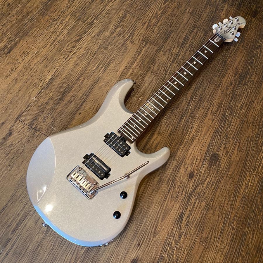 Music Man STERLING by MUSIC MAN JP-60 SS/R John Petrucci Music Man STERLING by MUSIC MAN JP-60 SS/R John Petrucci