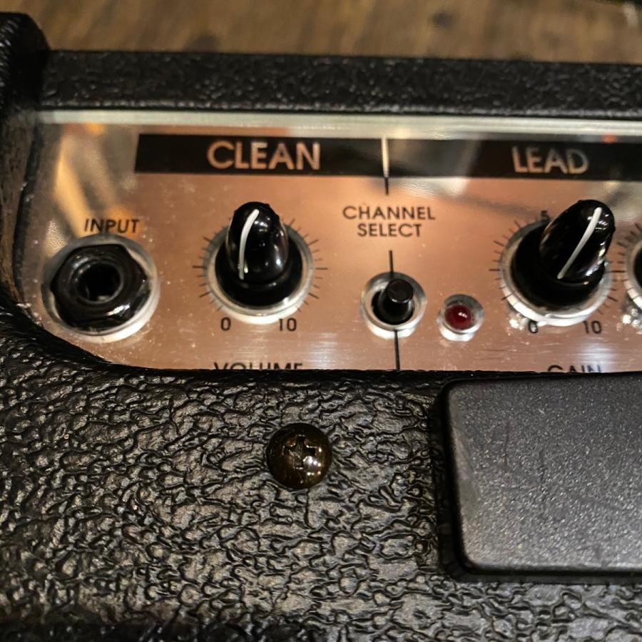 Hughes&Kettner Edition Blue 15R Guitar Amplifier ヒュースアンド