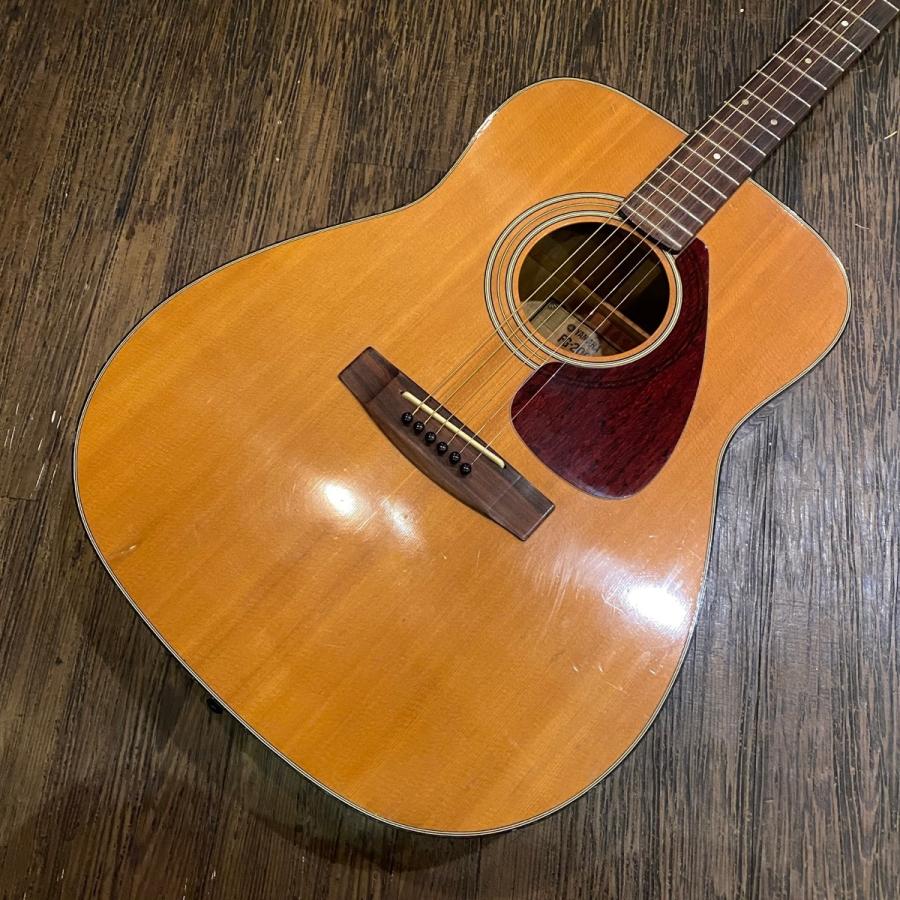 YAMAHA Yamaha FG-200 Acoustic Guitar アコースティックギター YAMAHA Yamaha FG-200 Acoustic Guitar アコースティックギター