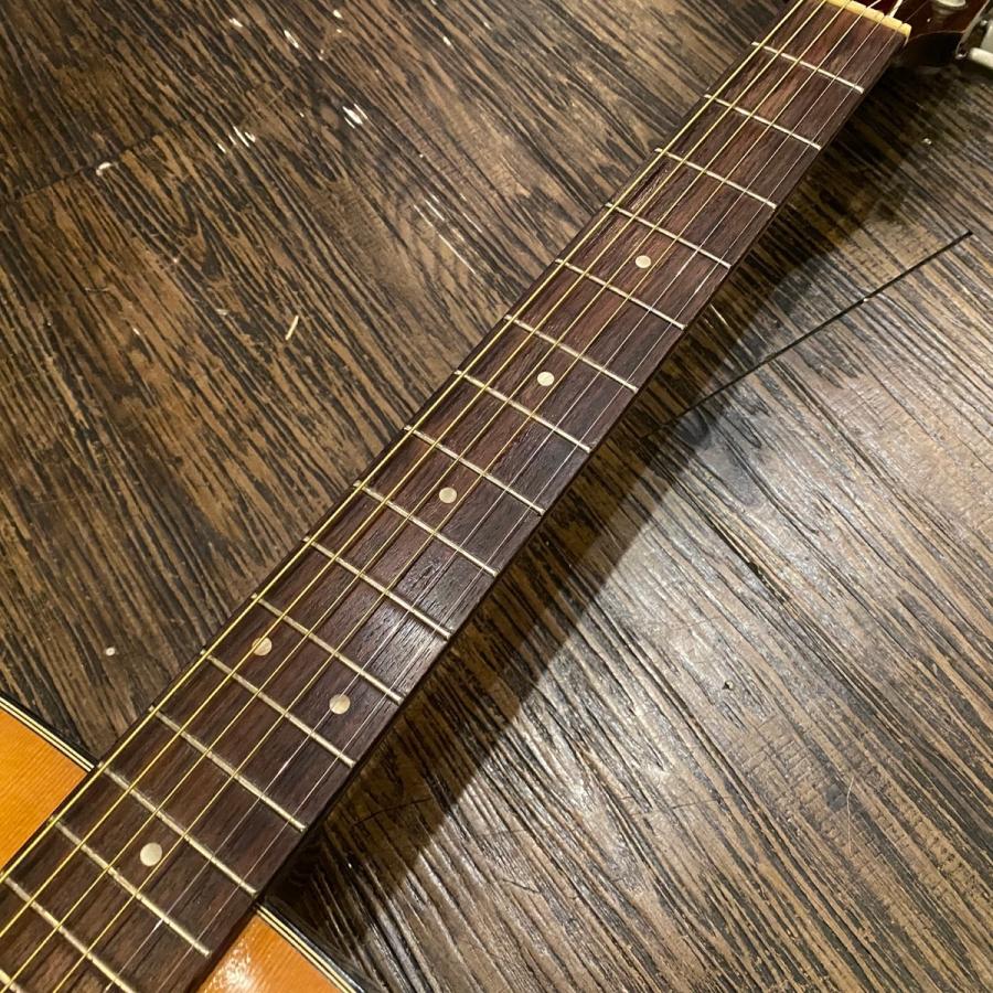 YAMAHA Yamaha FG-200 Acoustic Guitar アコースティックギター YAMAHA Yamaha FG-200 Acoustic Guitar アコースティックギター