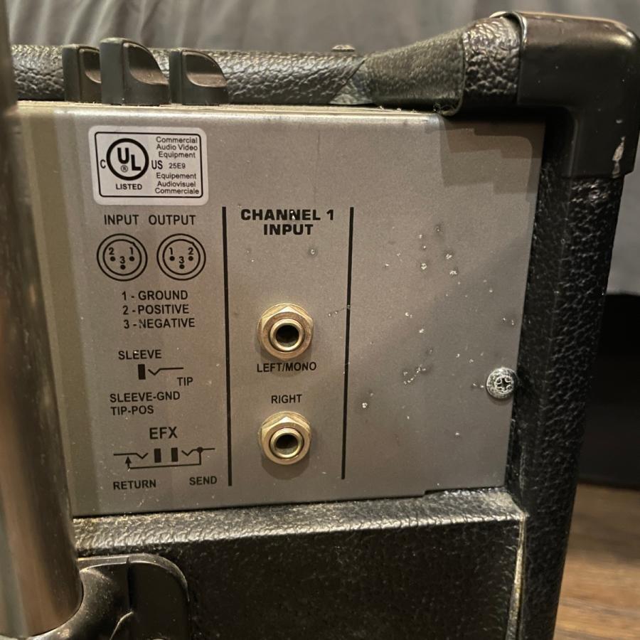Peavey KB4 Keyboard Amplifier ピーヴィー キーボードアンプ Peavey KB4 Keyboard Amplifier ピーヴィー キーボードアンプ