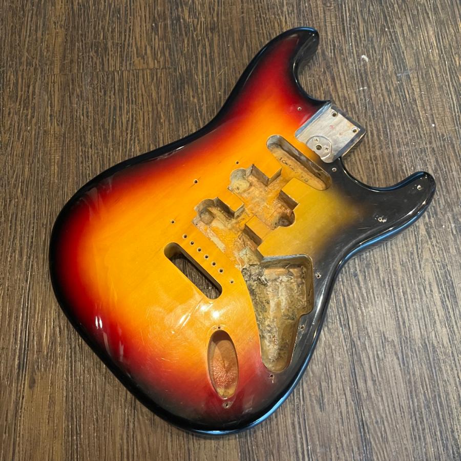Tokai Silver Star Guitar Body エレキギター ボディ -z399 Tokai Silver Star Guitar Body エレキギター ボディ -z399