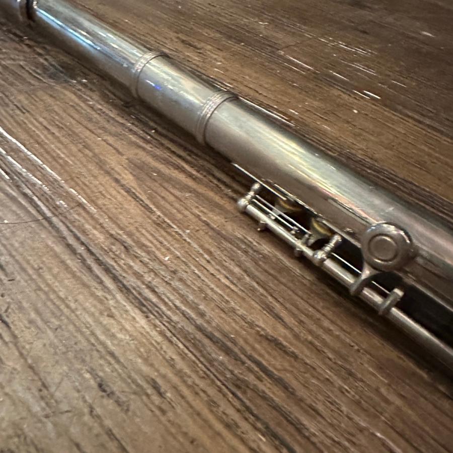 YAMAHA Nikkan YFL-21 Flute ヤマハ フルート ニッカン -z626 YAMAHA Nikkan YFL-21 Flute ヤマハ フルート ニッカン -z626