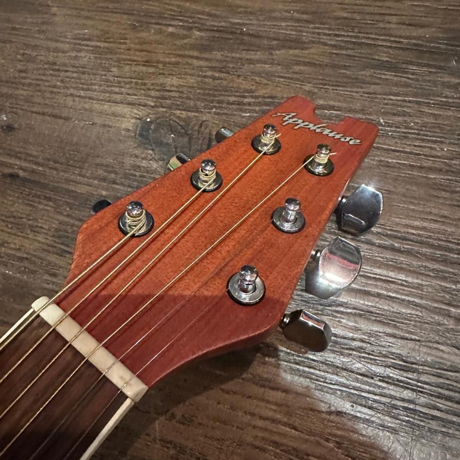 Ovation Applause AE-32 Electric Acoustic Guitar