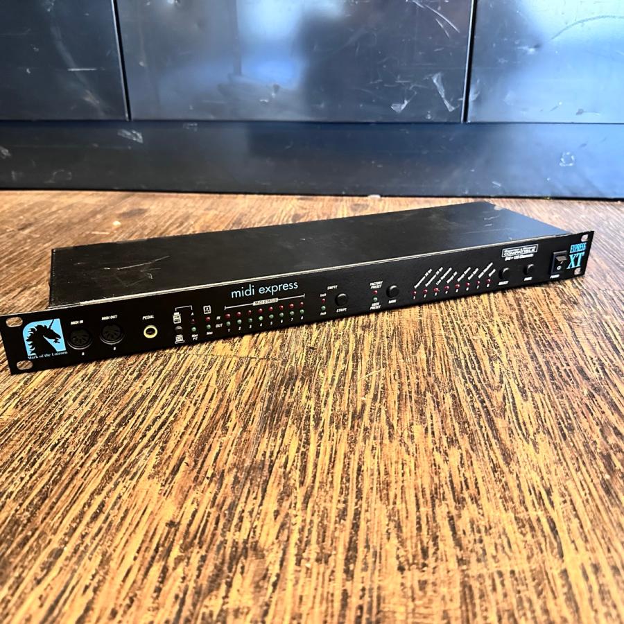 MOTU　MIDI Express XT　MidiXT MIDIインターフェース MOTU ( モツ ) MIDI Express XT USB 送料無料 | サウンドハウス