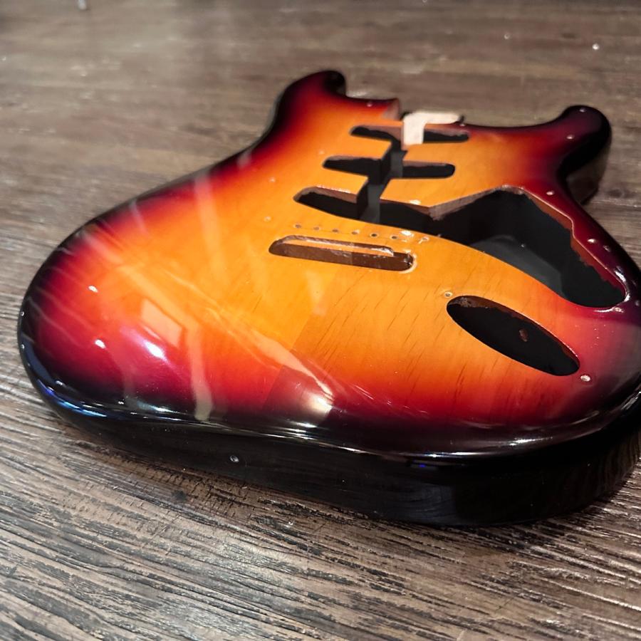 YAMAHA Yamaha ST-800R Guitar Body エレキギター ボディ -z836 YAMAHA Yamaha ST-800R Guitar Body エレキギター ボディ -z836
