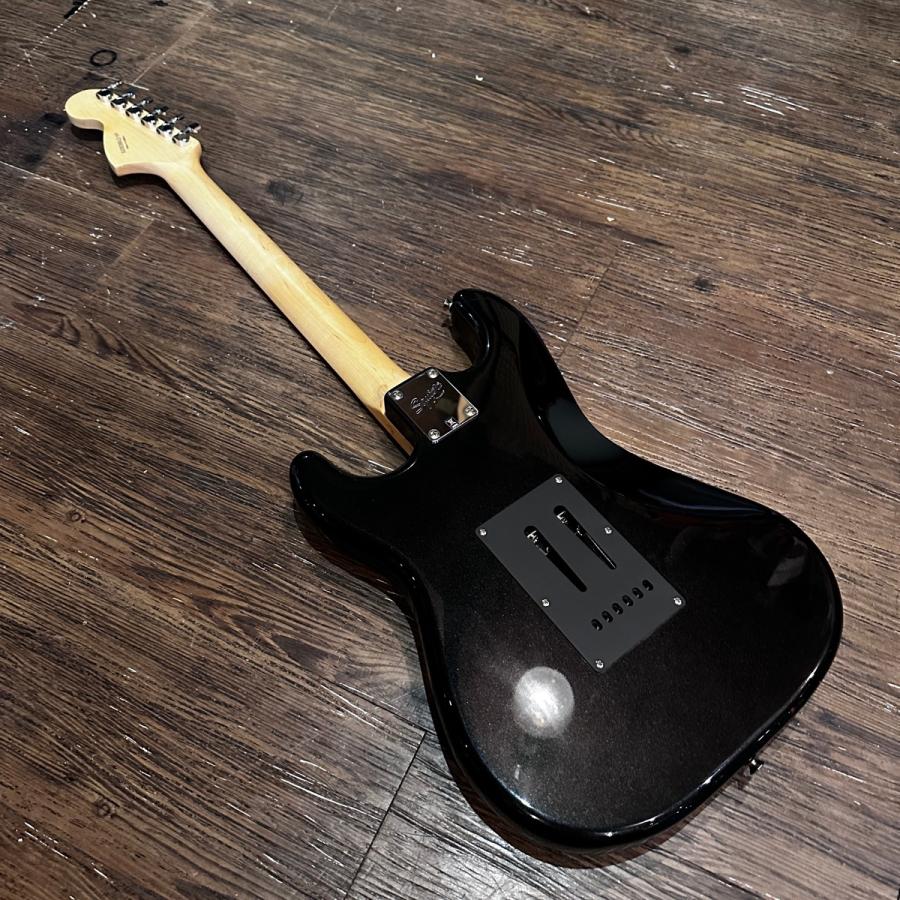 Squier Standard Fat Strat BKM Stratocaster Electric Guitar Squier Standard Fat Strat BKM Stratocaster Electric Guitar