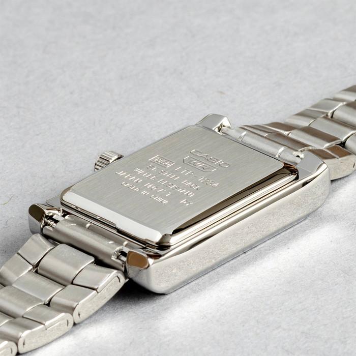 スタンダード（CASIO） 海外正規品 10年保証 日本未発売 CASIO