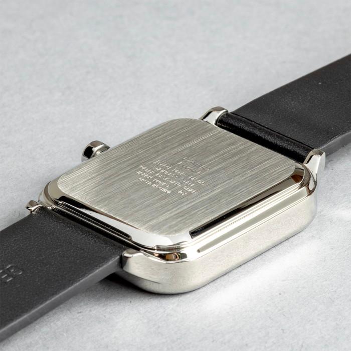 スタンダード(CASIO) 新品電池交換済 並行輸入品 10年保証 スタンダード(CASIO) 新品電池交換済 並行輸入品 10年保証