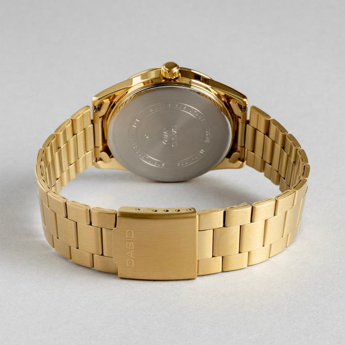 スタンダード（CASIO） 海外正規品 10年保証 日本未発売 CASIO