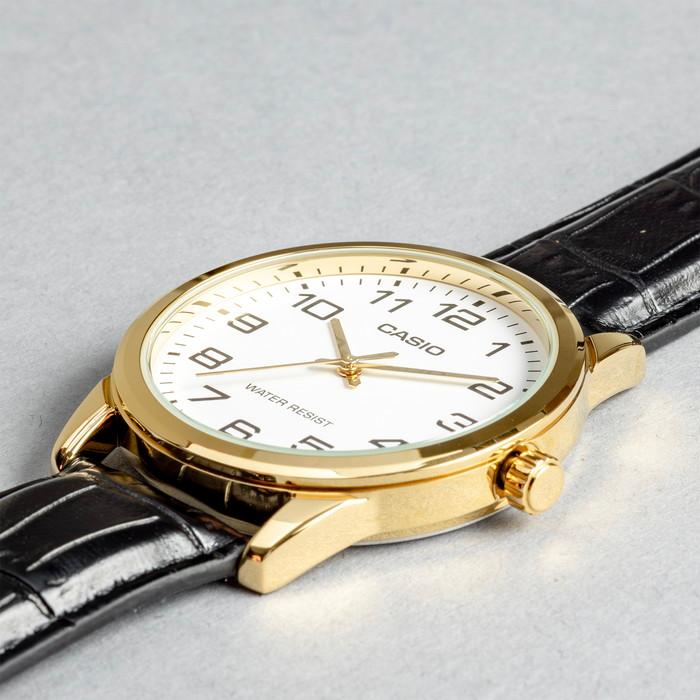 スタンダード（CASIO） 海外正規品 10年保証 日本未発売 CASIO