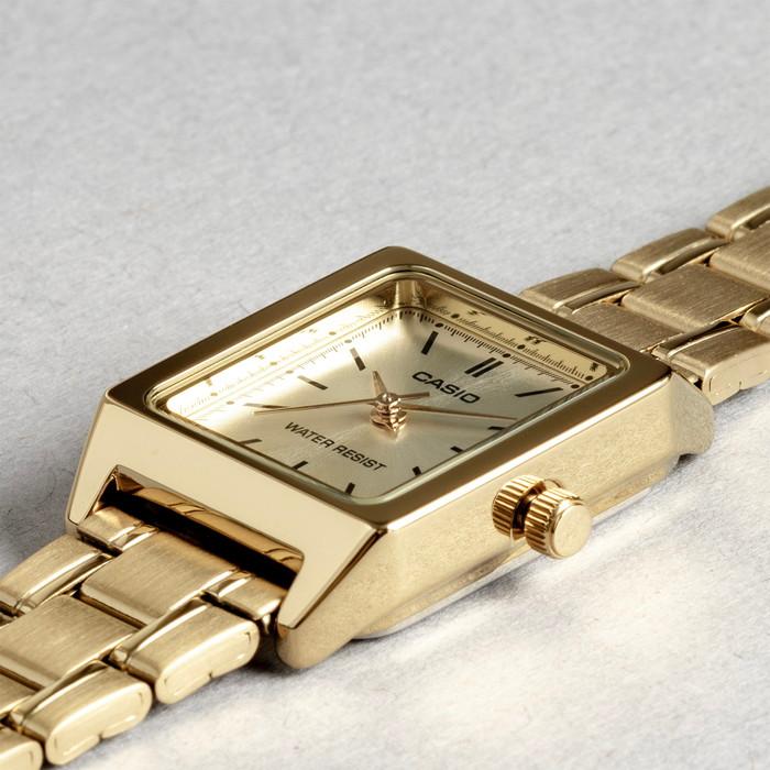 CASIO STANDARD カシオ スタンダード 腕時計 時計 ブランド レデ 楽天市場】【10年保証】CASIO STANDARD カシオ スタンダード LA680WA-1