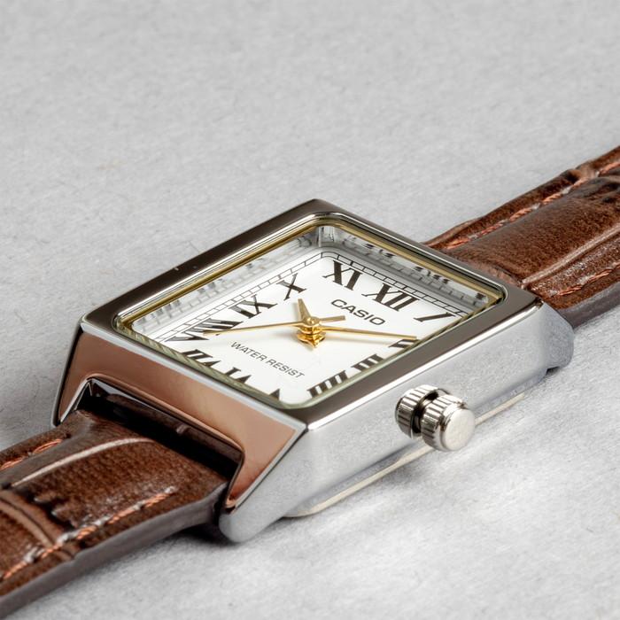 スタンダード（CASIO） 海外正規品 10年保証 日本未発売 CASIO