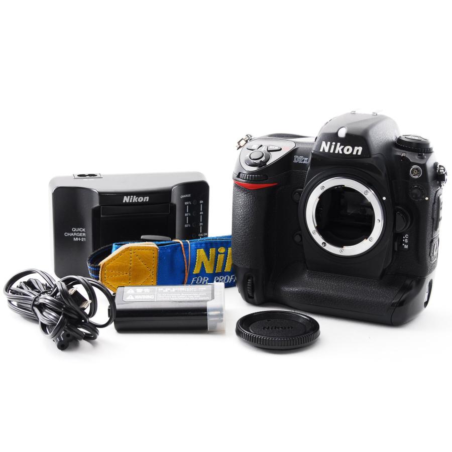 Nikon D2X デジタル一眼レフカメラ 本体と充電器 Nikon D2X デジタル一眼レフカメラ 本体 稼働品