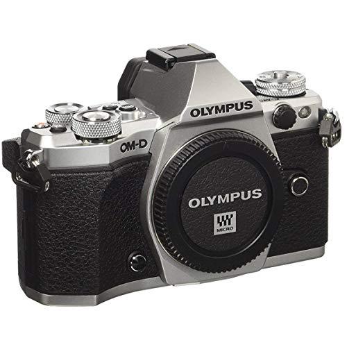 OLYMPUS ミラーレス一眼カメラ OM-D E-M5 MarkII ボディー シルバー