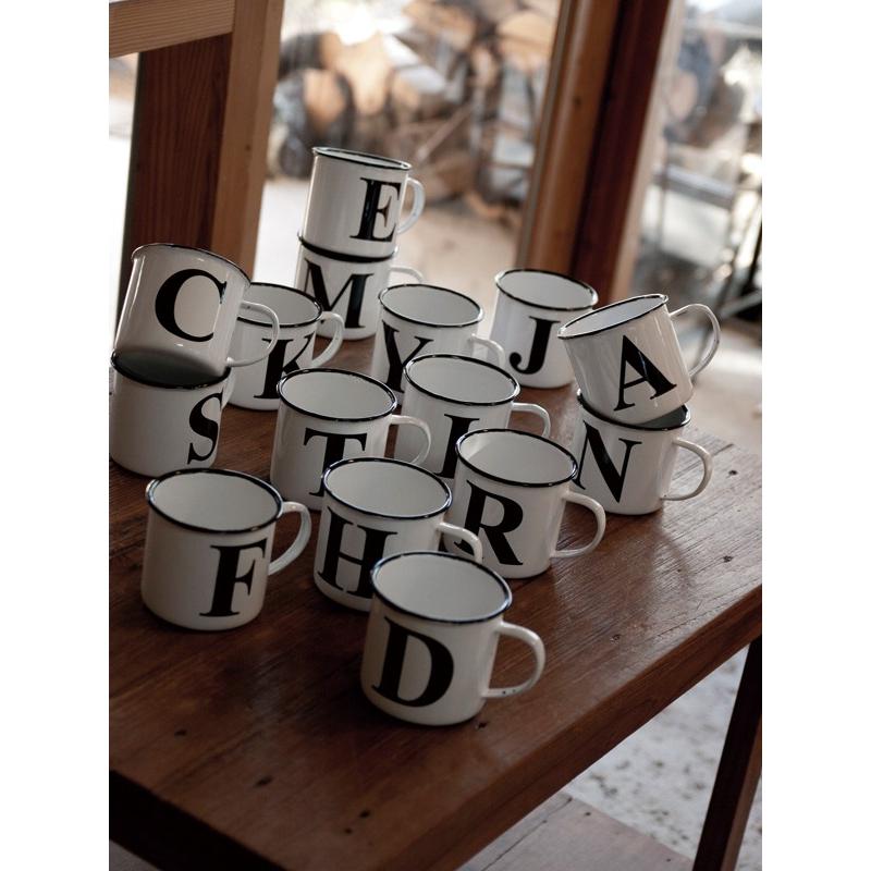 マグカップ ホーローマグカップ おしゃれ かわいい アクシス Axcis ホーロー製品 マグ カップ イニシャルマグ Hs Initial Mug Good Time Furniture 通販 Yahoo ショッピング