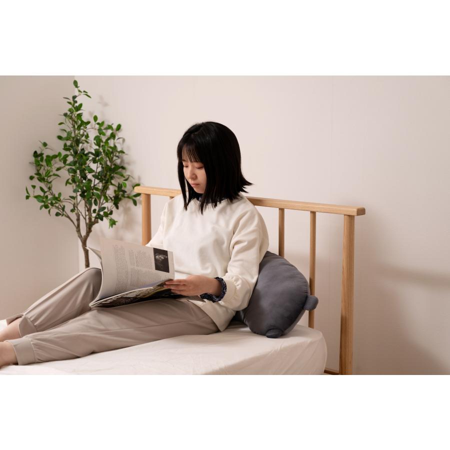 ボディピロー クッション 抱き枕 もちもち触感 コーデュロイ生地 アニマル 動物 しっぽ ベッド ソファ 足枕 腰当て 肘置き かわいい おしゃれ |  | 12